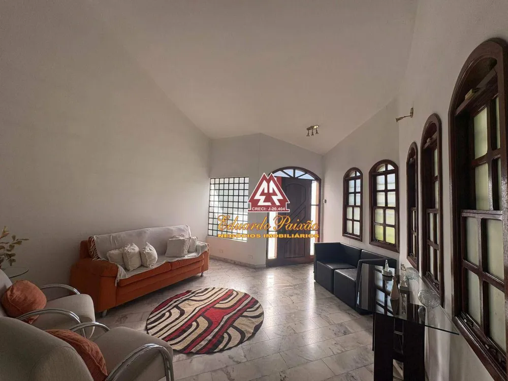 Sobrado, 4 quartos, 190 m² - Foto 2