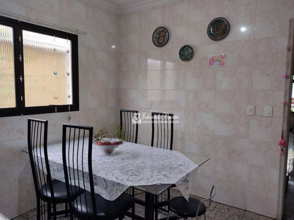 Sobrado à venda com 3 quartos, 196m² - Foto 2