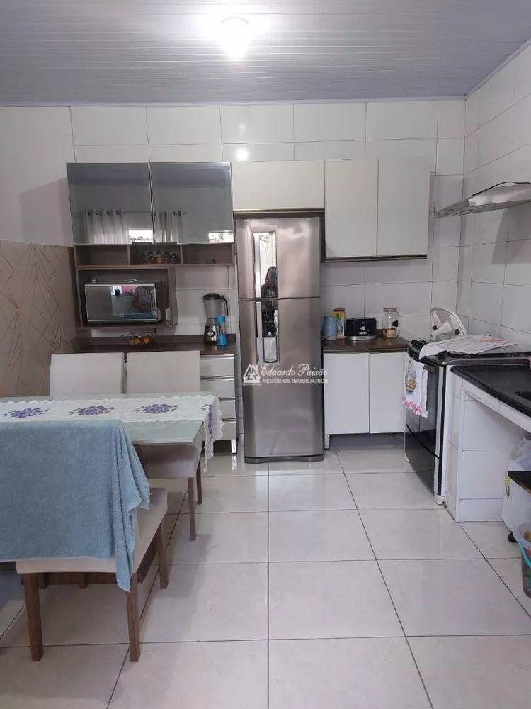 Sobrado à venda com 3 quartos, 304m² - Foto 4