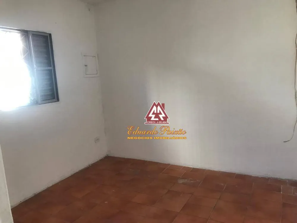 Casa, 1 quarto, 248 m² - Foto 3
