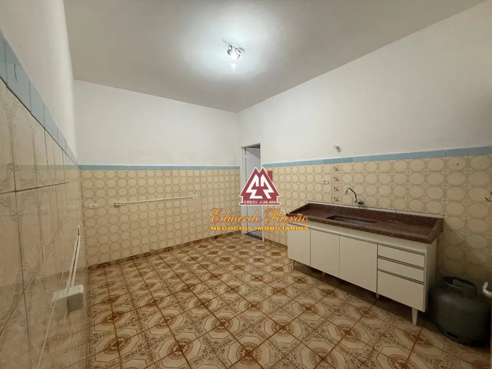 Casa, 1 quarto, 248 m² - Foto 12
