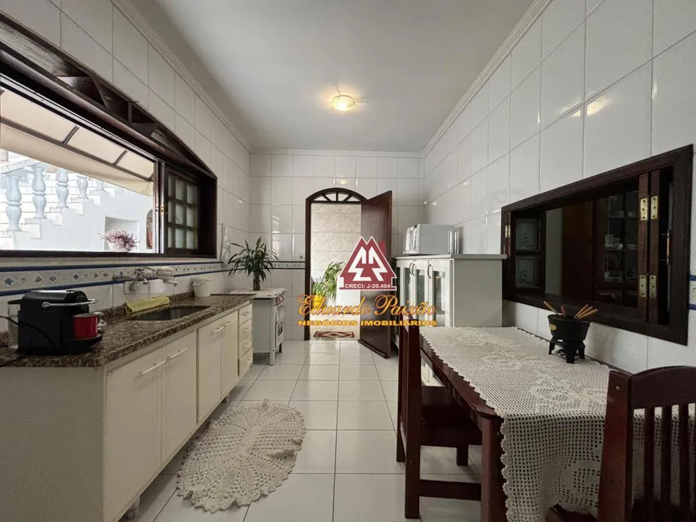 Casa, 3 quartos, 458 m² - Foto 2