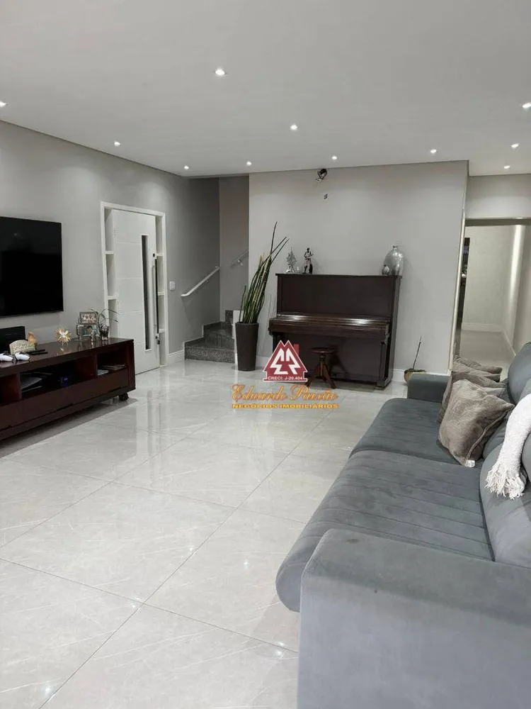 Sobrado, 4 quartos, 220 m² - Foto 4
