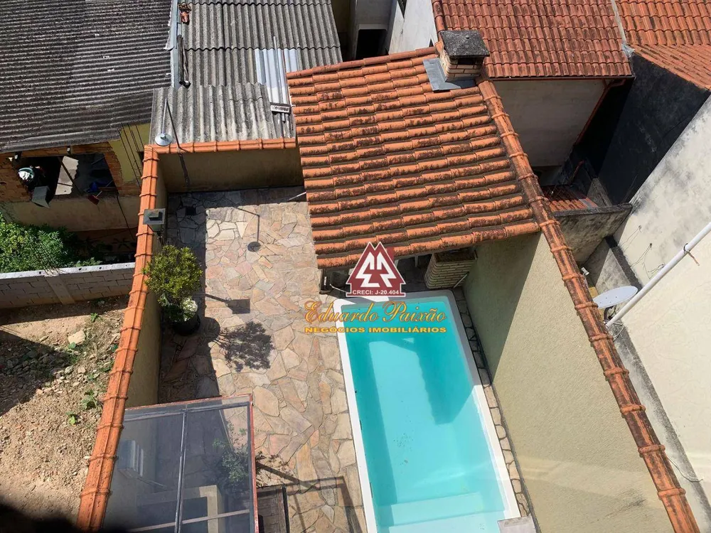 Sobrado, 3 quartos, 180 m² - Foto 1