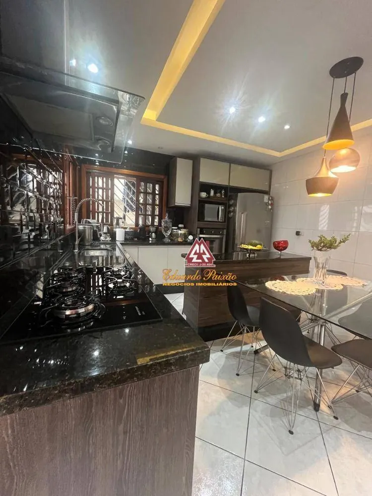 Sobrado, 4 quartos, 190 m² - Foto 4