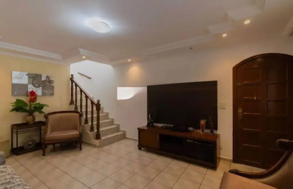 Sobrado, 3 quartos, 199 m² - Foto 2