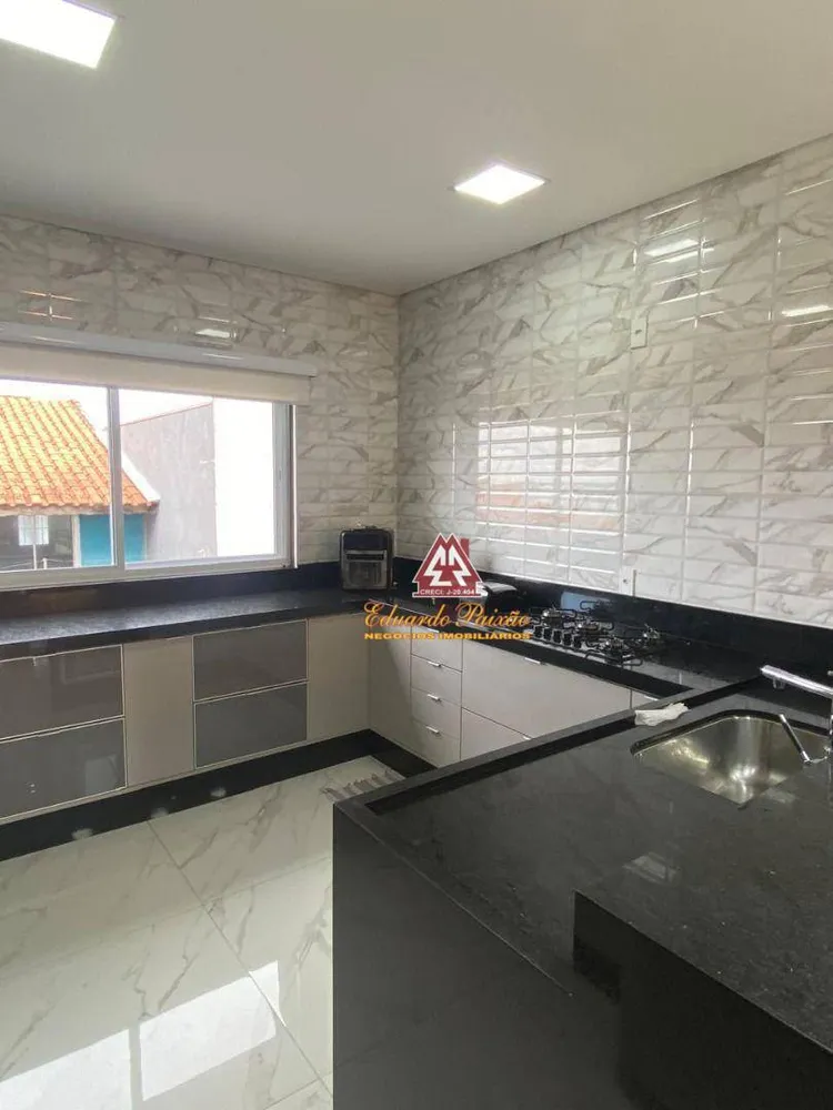 Sobrado, 3 quartos, 275 m² - Foto 4