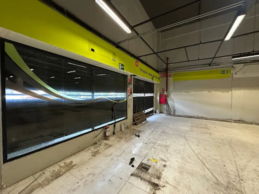 Loja-Salão, 700 m² - Foto 2