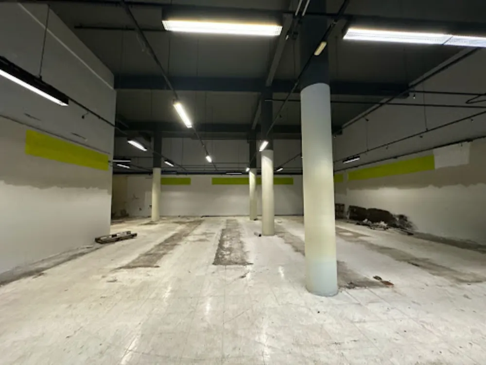 Loja-Salão, 700 m² - Foto 3