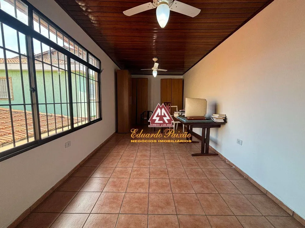 Casa, 3 quartos, 250 m² - Foto 5