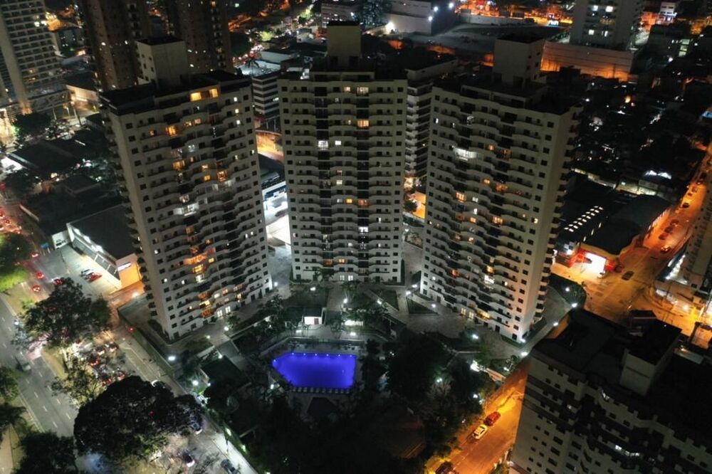 Apartamento à venda com 4 quartos, 190m² - Foto 8