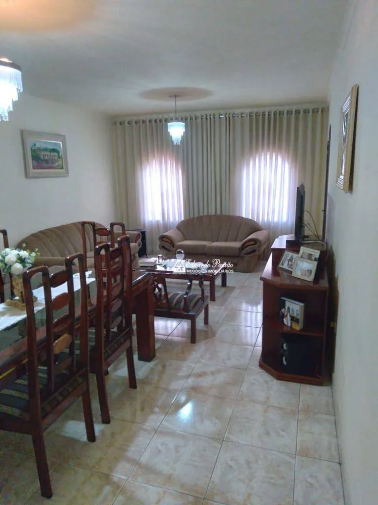 Sobrado, 3 quartos, 522 m² - Foto 2