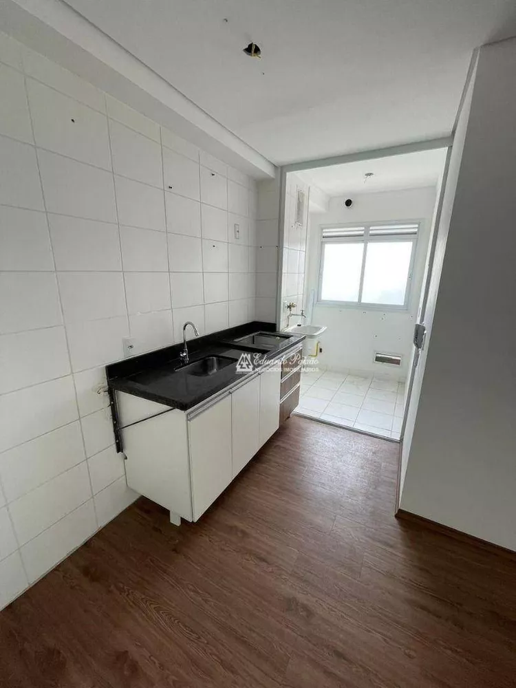 Apartamento à venda com 3 quartos, 81m² - Foto 4