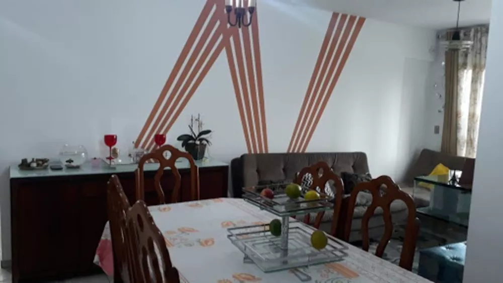 Apartamento à venda com 3 quartos, 85m² - Foto 3