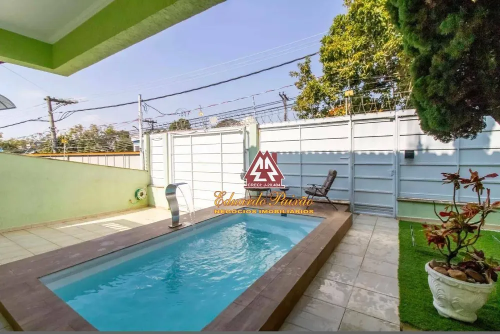 Sobrado, 3 quartos, 300 m² - Foto 1