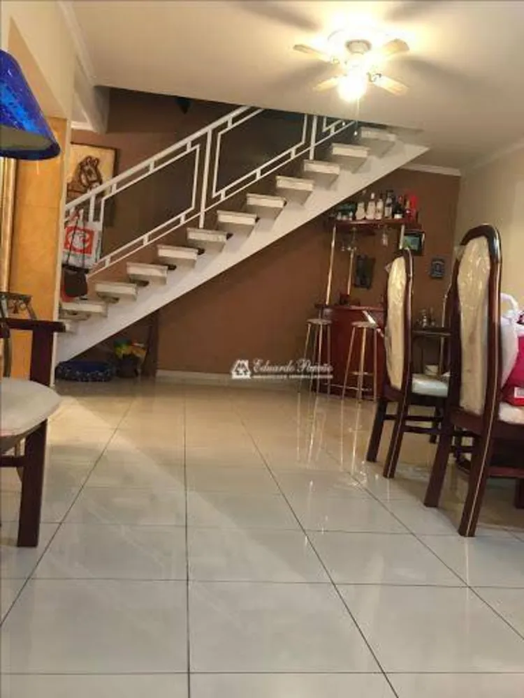 Sobrado, 3 quartos, 447 m² - Foto 2