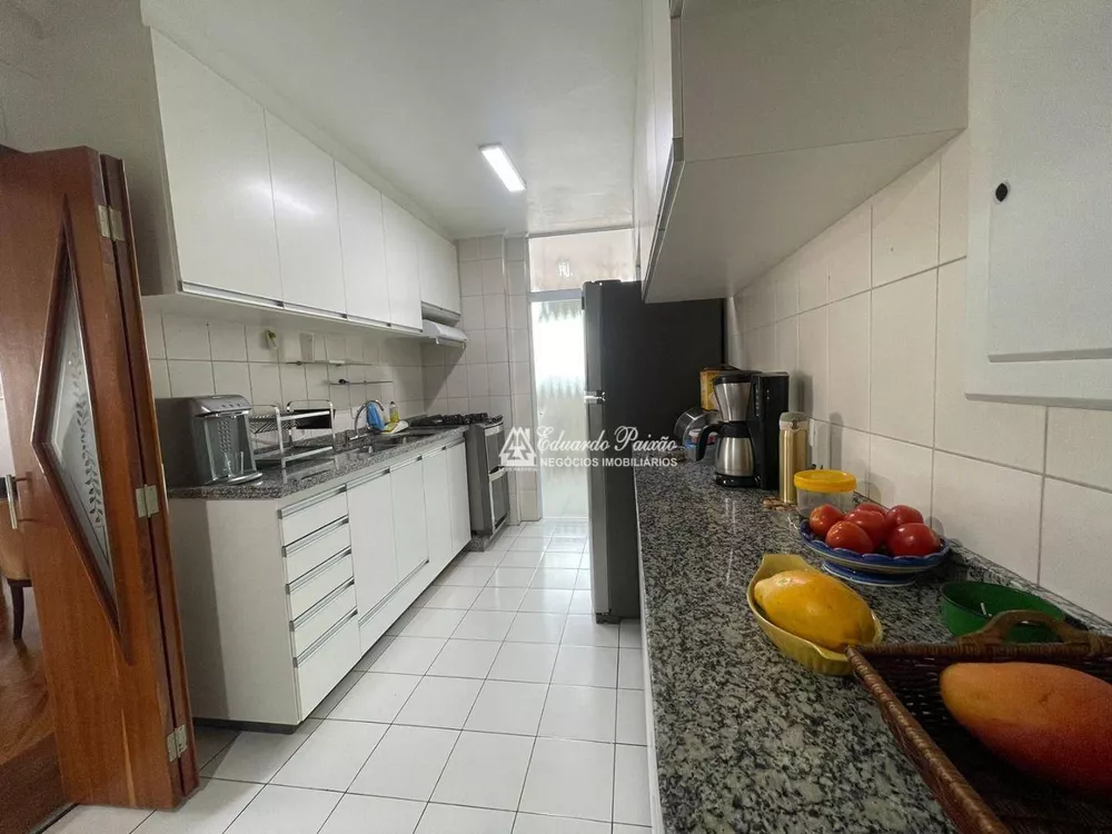 Apartamento à venda com 3 quartos, 115m² - Foto 4