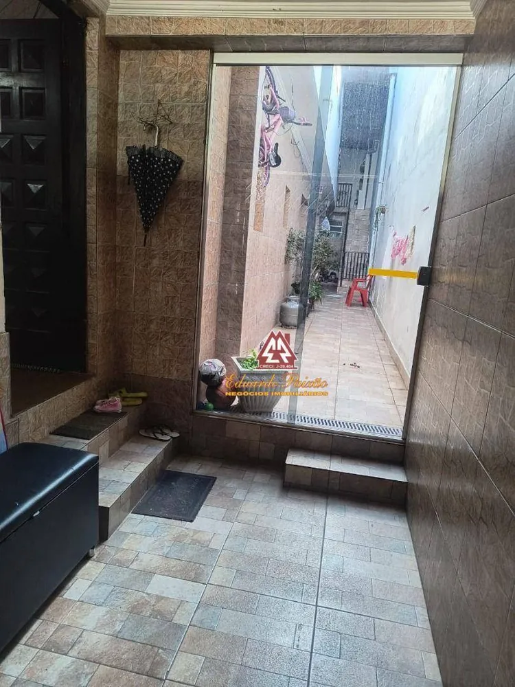 Sobrado, 3 quartos, 210 m² - Foto 8