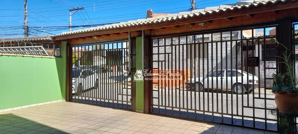 Sobrado à venda com 3 quartos, 193m² - Foto 3