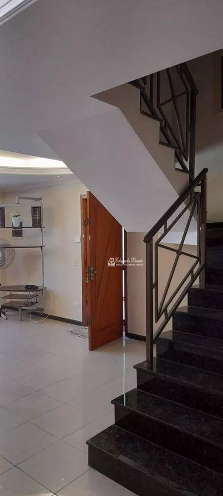 Sobrado à venda com 3 quartos, 193m² - Foto 7