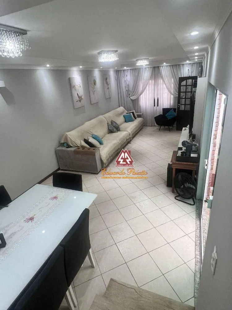 Sobrado, 3 quartos, 160 m² - Foto 1