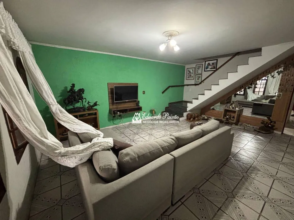 Sobrado, 3 quartos, 170 m² - Foto 1
