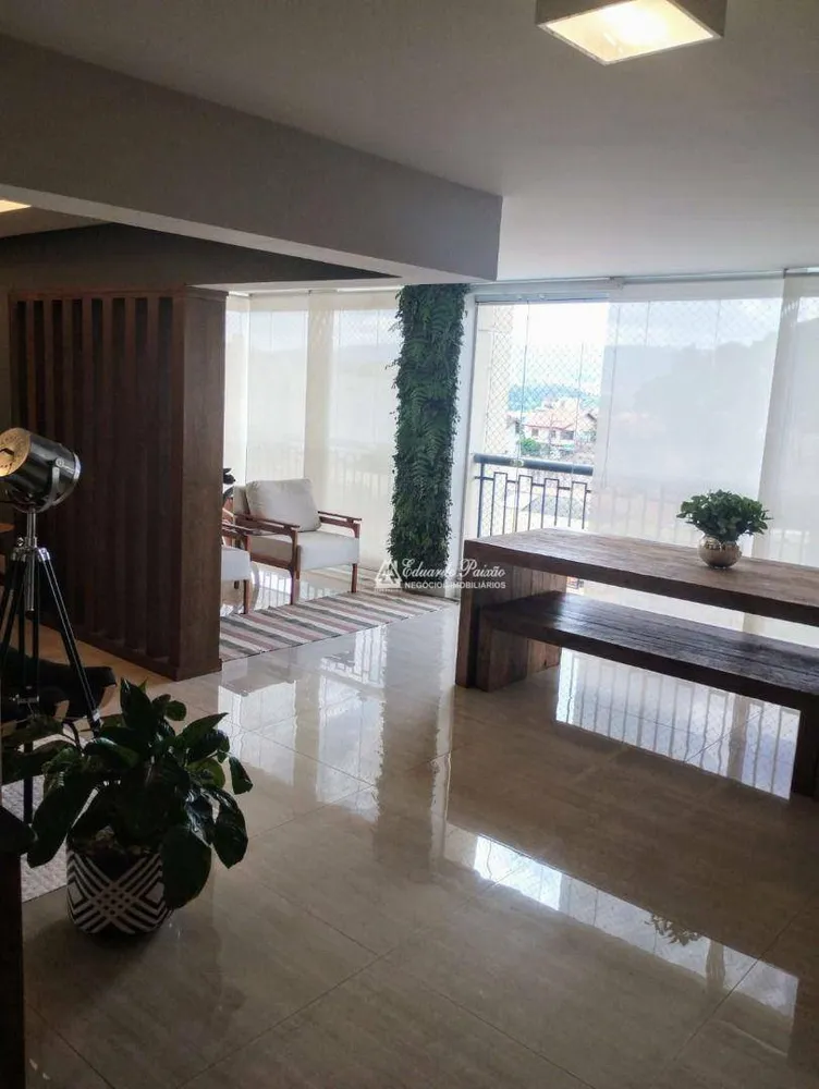 Apartamento, 3 quartos, 182 m² - Foto 3