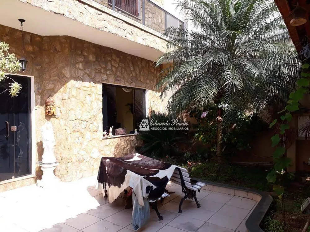 Sobrado, 3 quartos, 240 m² - Foto 2