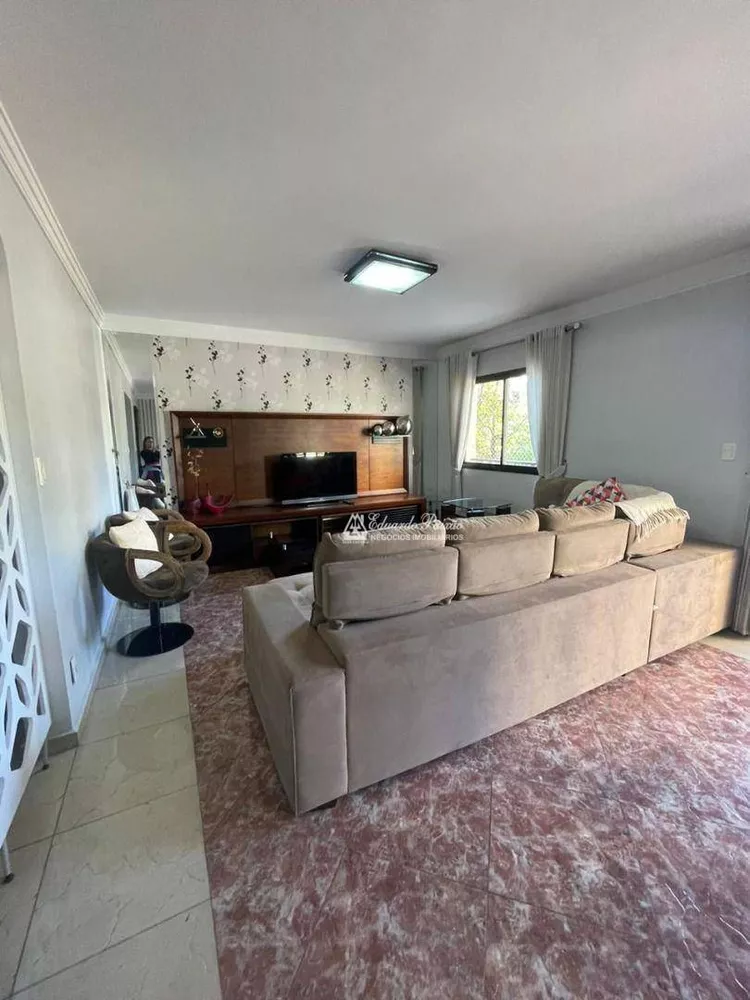 Apartamento à venda com 4 quartos, 168m² - Foto 1