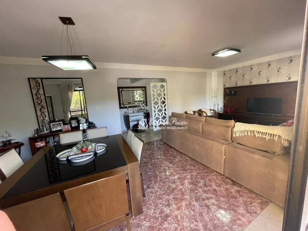 Apartamento à venda com 4 quartos, 168m² - Foto 4