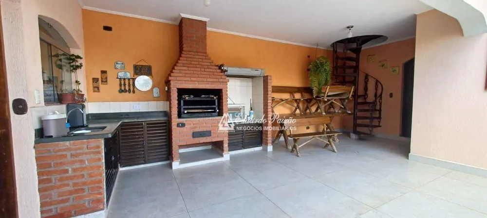 Casa, 3 quartos, 269 m² - Foto 5