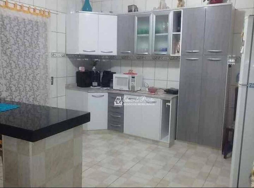 Sobrado, 6 quartos, 200 m² - Foto 4