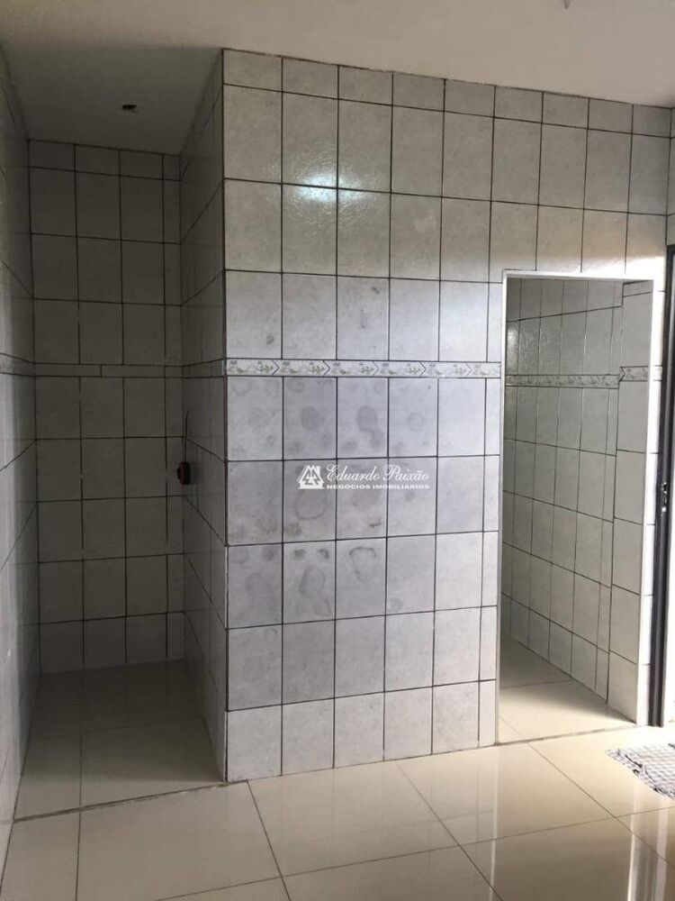 Casa, 2 quartos, 198 m² - Foto 1