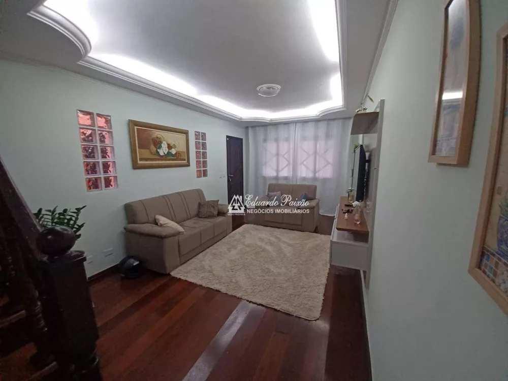 Sobrado à venda e aluguel com 3 quartos, 220m² - Foto 3