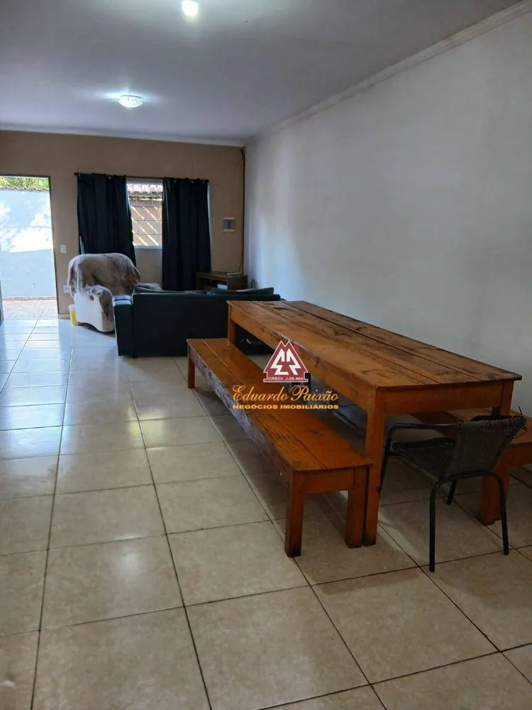 Casa, 2 quartos, 145 m² - Foto 1