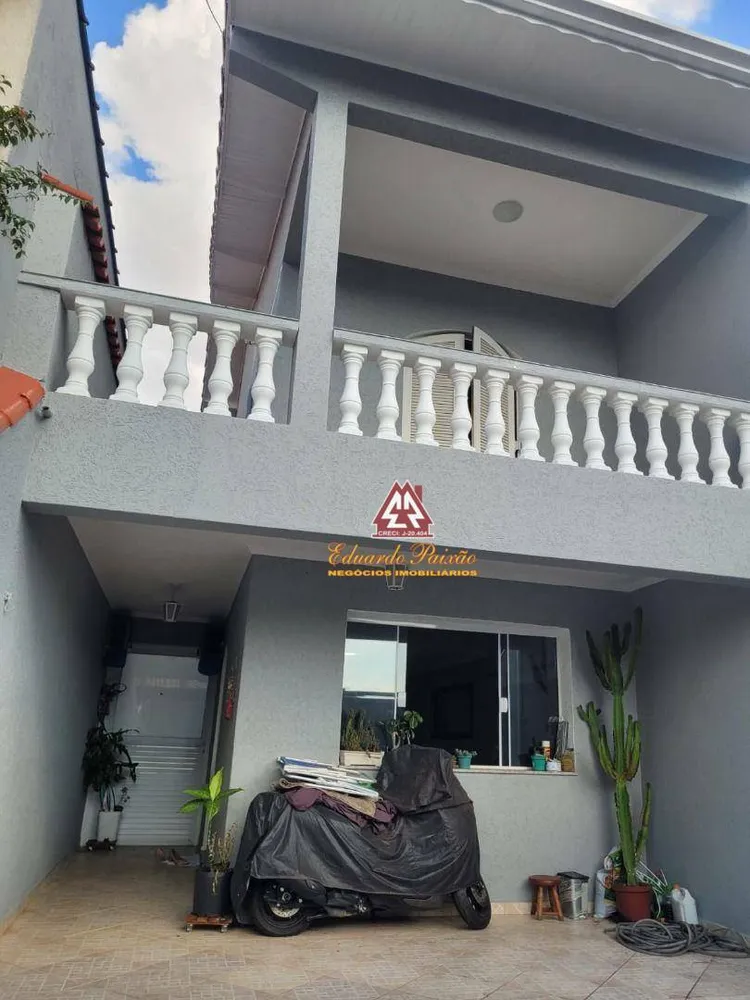 Sobrado, 3 quartos, 150 m² - Foto 1