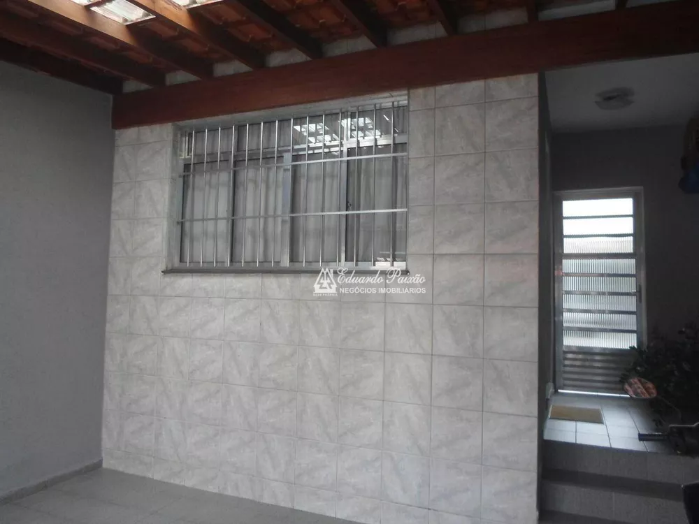 Sobrado à venda com 3 quartos, 110m² - Foto 2