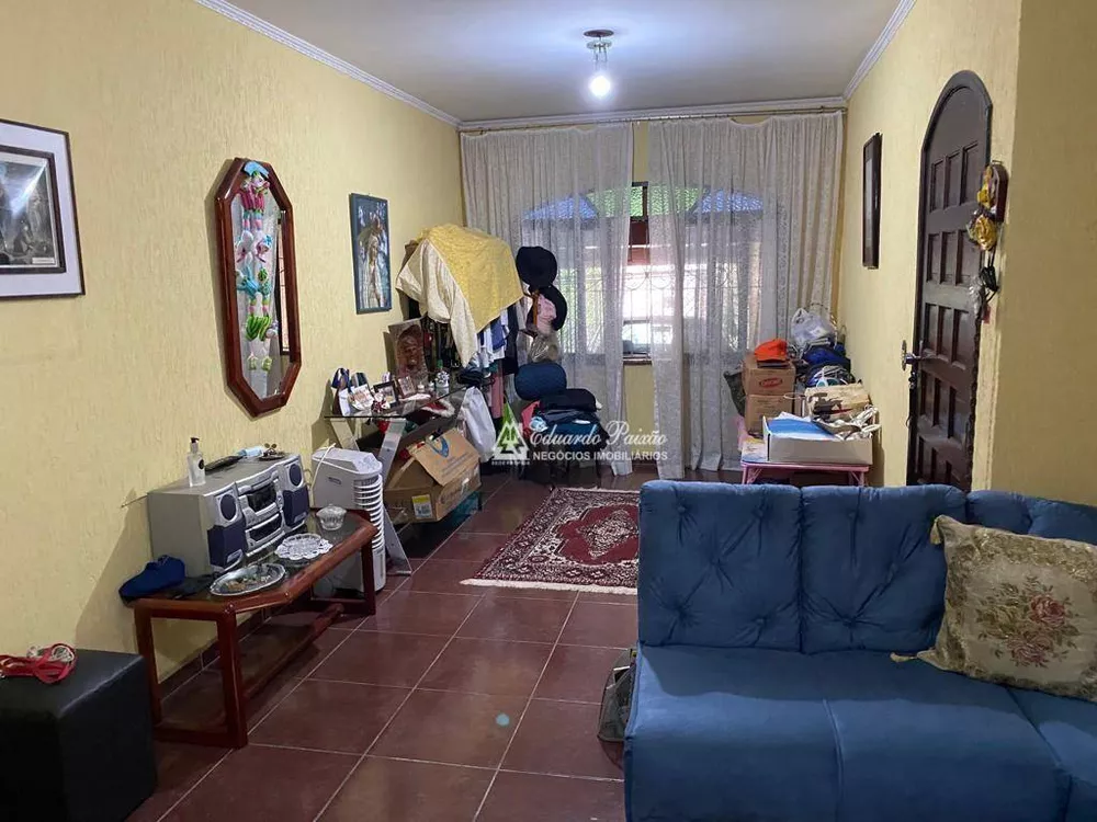 Sobrado à venda com 4 quartos, 170m² - Foto 1