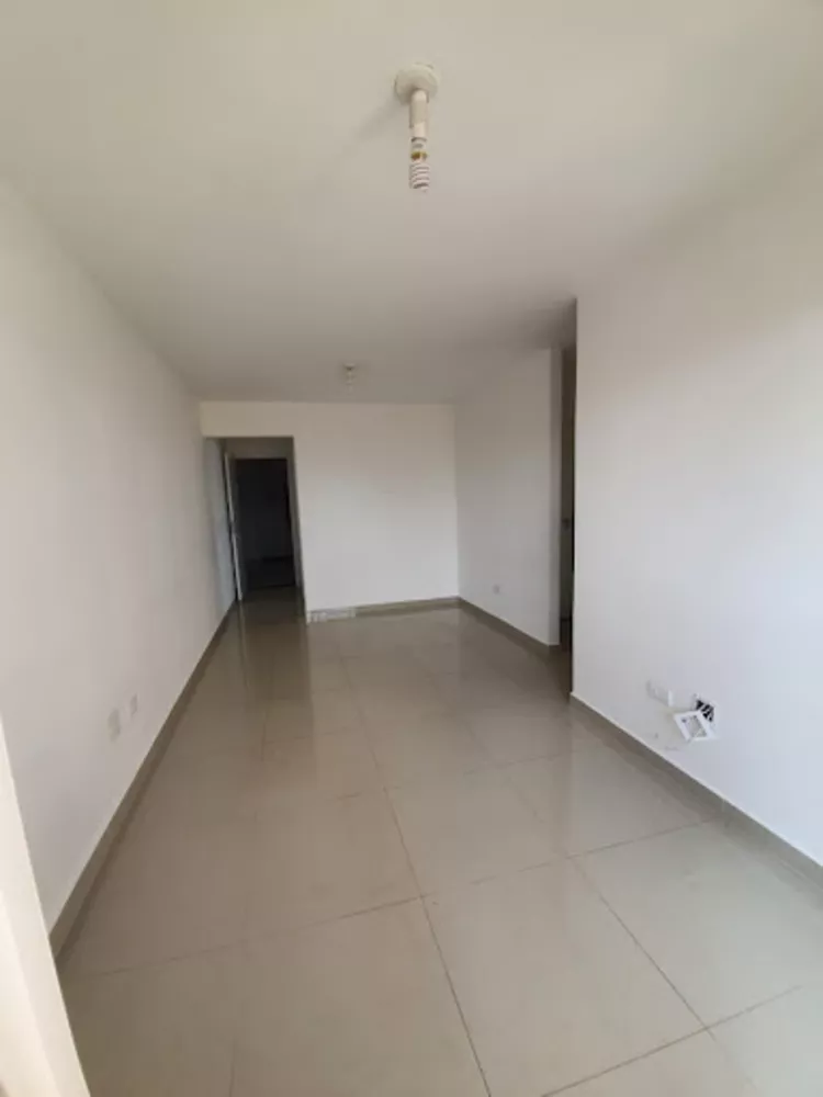 Apartamento à venda com 2 quartos, 57m² - Foto 4