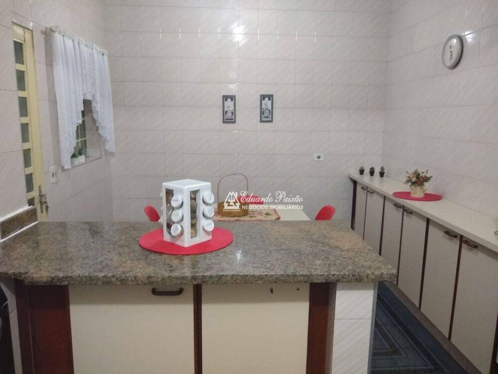 Sobrado, 3 quartos, 210 m² - Foto 4