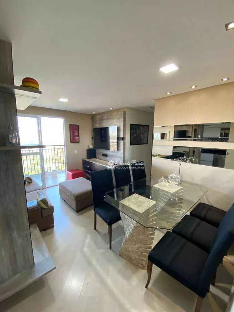 Apartamento à venda com 3 quartos, 66m² - Foto 1