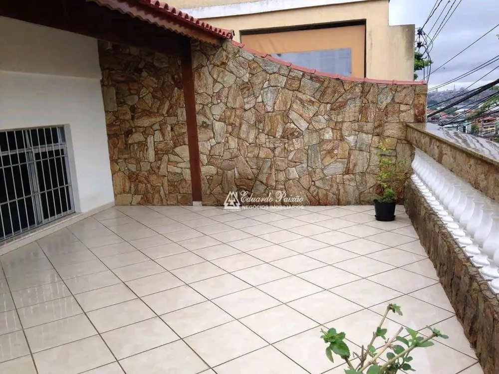 Sobrado à venda com 3 quartos, 140m² - Foto 3