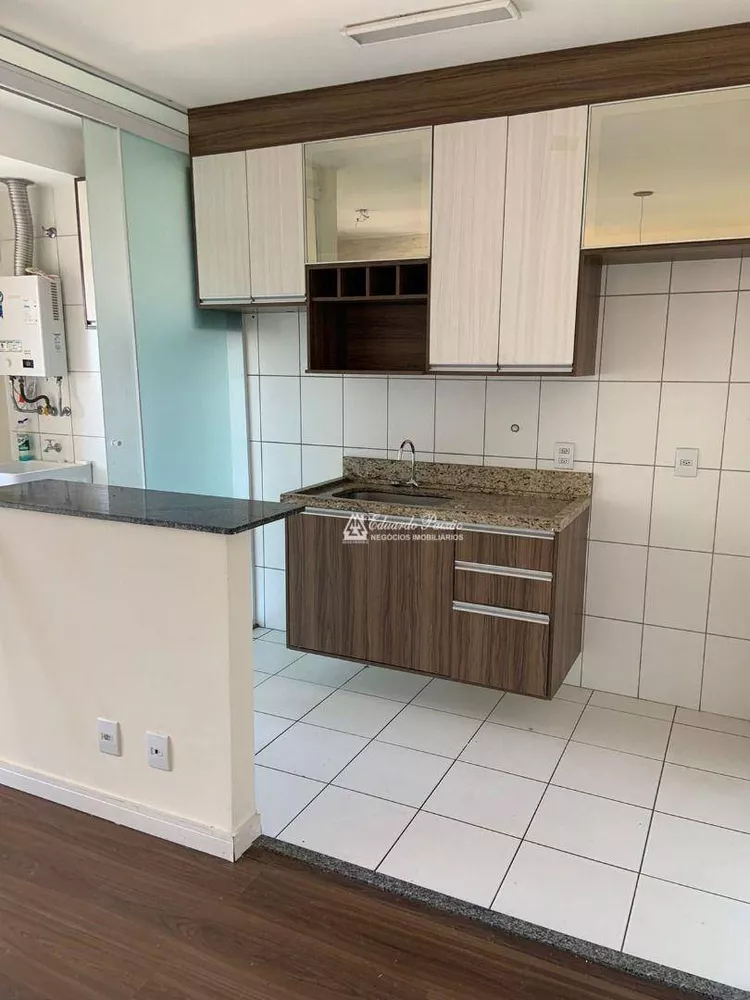 Apartamento à venda com 2 quartos, 57m² - Foto 1