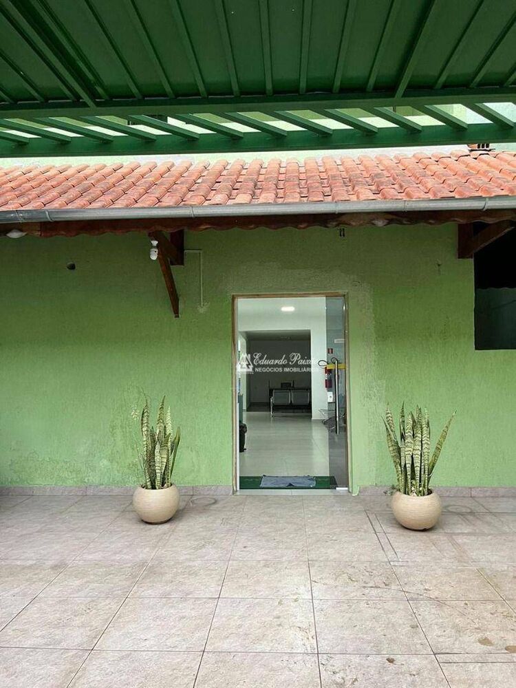 Sobrado à venda e aluguel com 3 quartos, 500m² - Foto 2