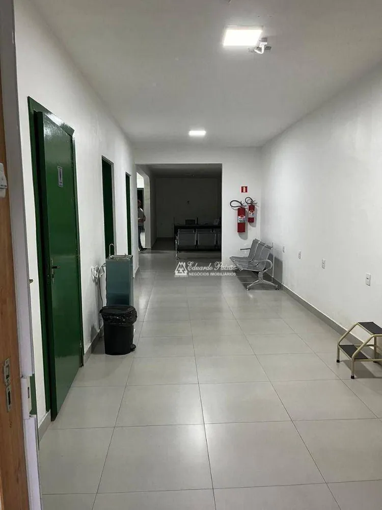 Sobrado, 3 quartos, 500 m² - Foto 2