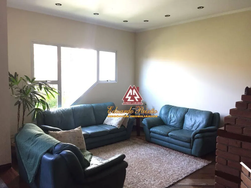 Sobrado, 3 quartos, 228 m² - Foto 1