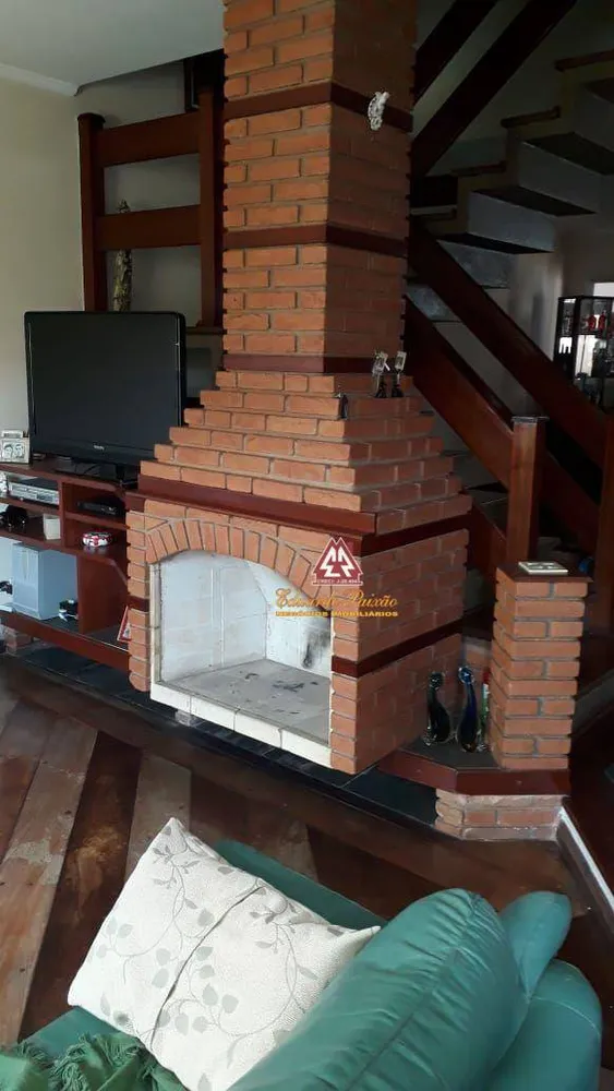 Sobrado, 3 quartos, 228 m² - Foto 2