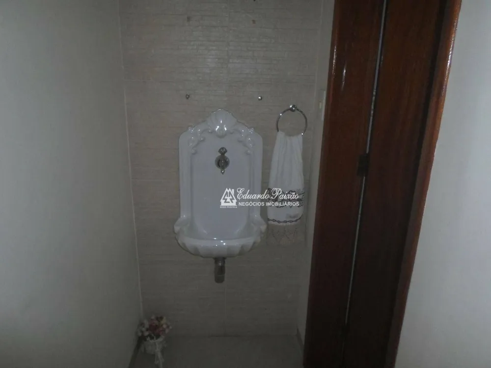 Casa, 3 quartos, 240 m² - Foto 12