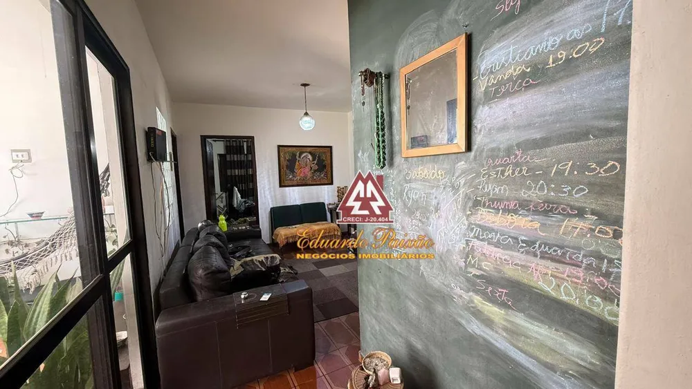 Casa, 3 quartos, 244 m² - Foto 3