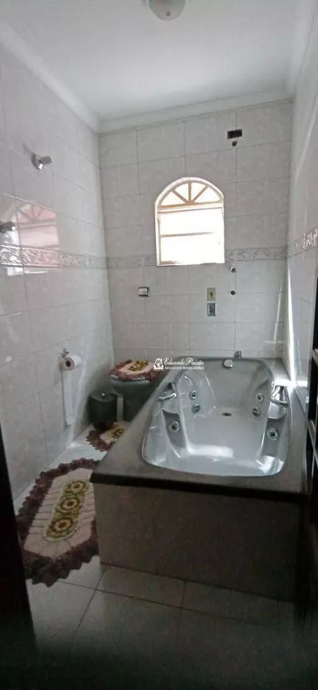 Sobrado à venda com 3 quartos, 180m² - Foto 3